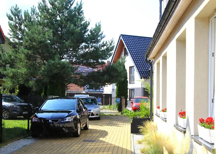 Apartamenty Royal Maris 5 - Pokoj Dwuosobowy, Najlepsza Lokalizacja W Ustce, Blisko Plazy I Portu, Bezplatny Parking, Scisle Centrum