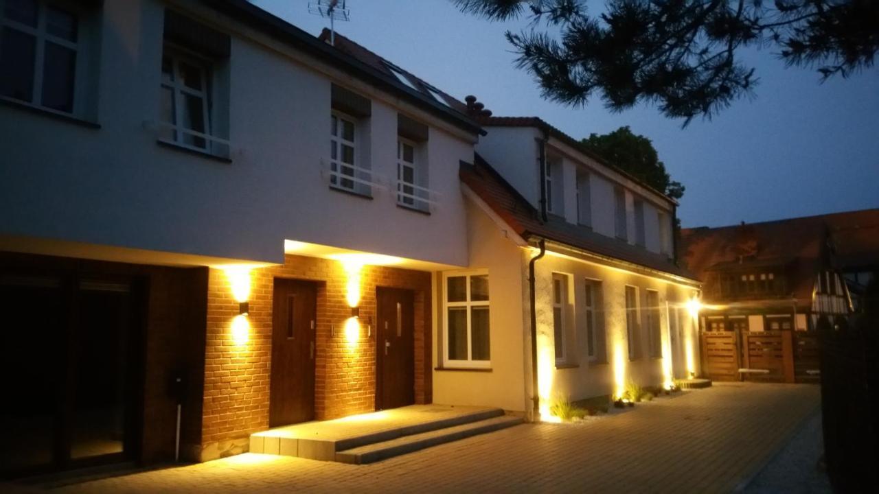 Royal Maris 5: Retreat Near & Harbor Apartment