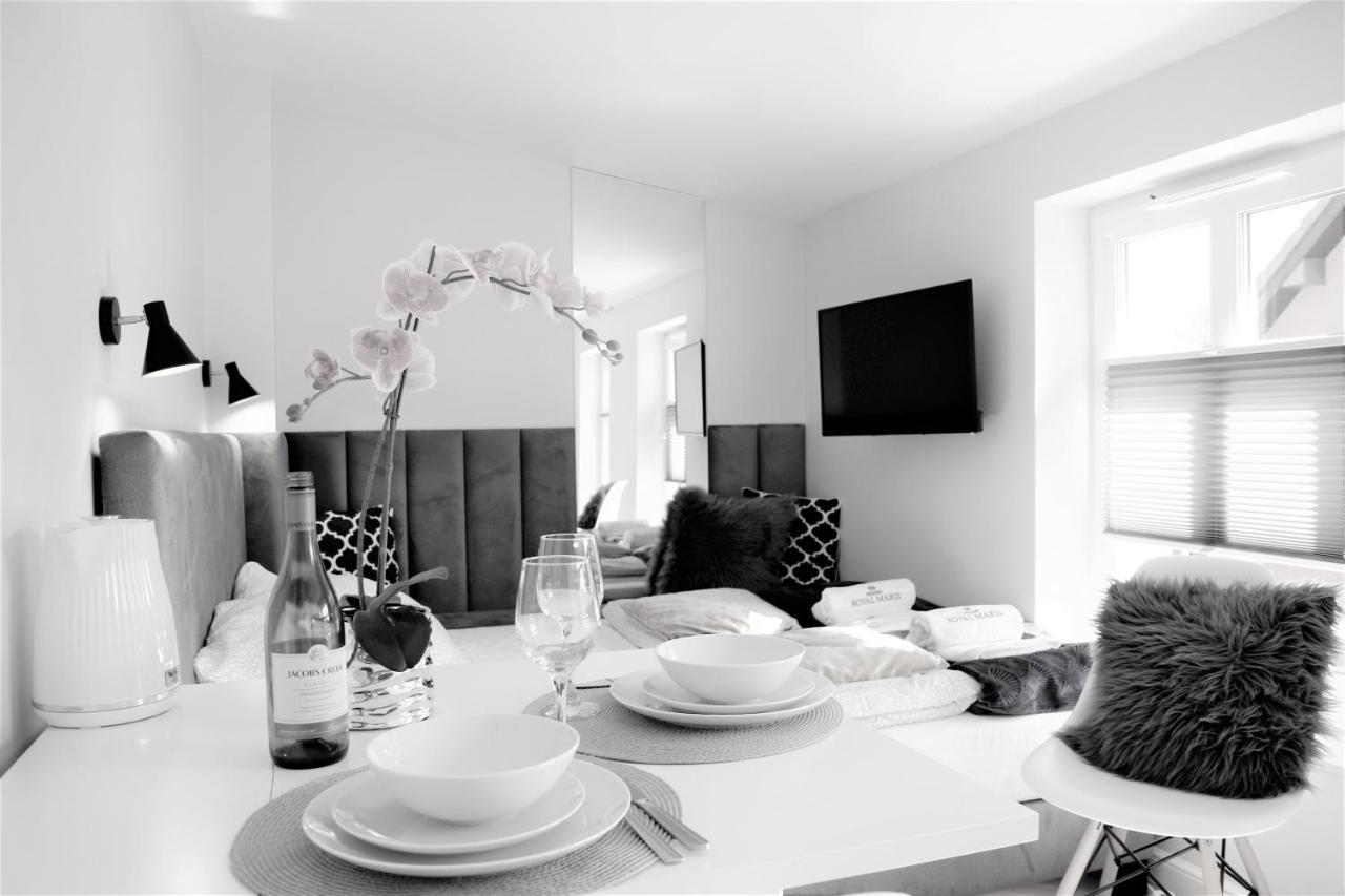 Royal Maris 5 - Pokój Dwuosobowy Apartament *